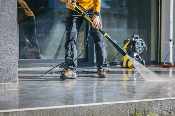 Best Patio and Deck Pressure Washing  in Baldwin City, KS